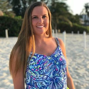 Meet your Posher, Olivia